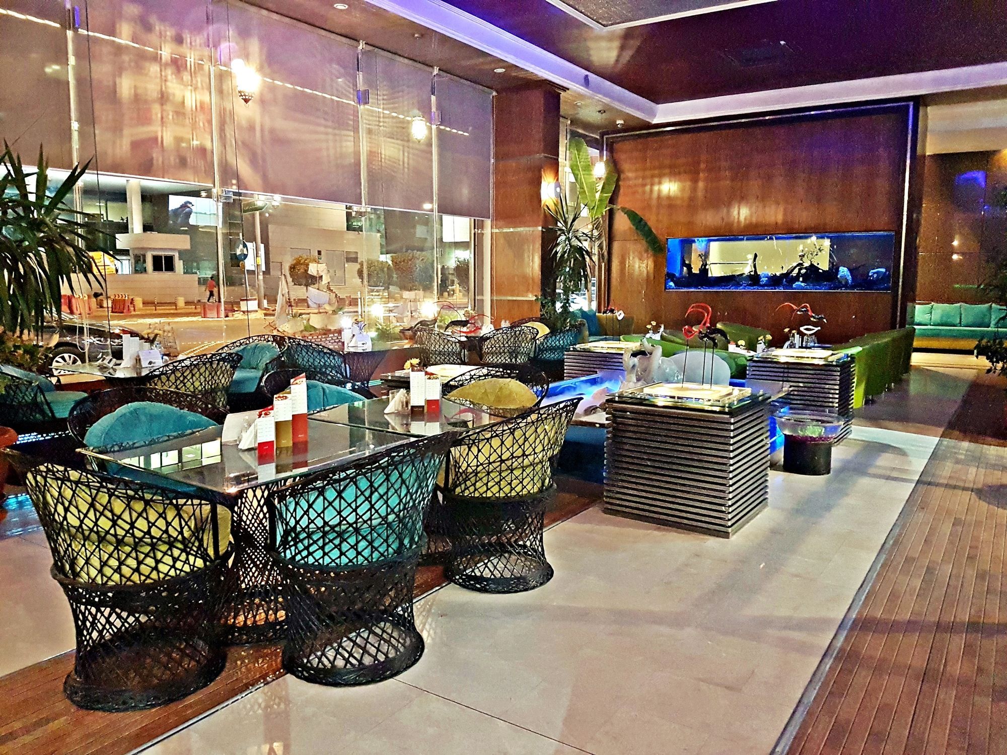 Aquarium Hotel Riaad Buitenkant foto